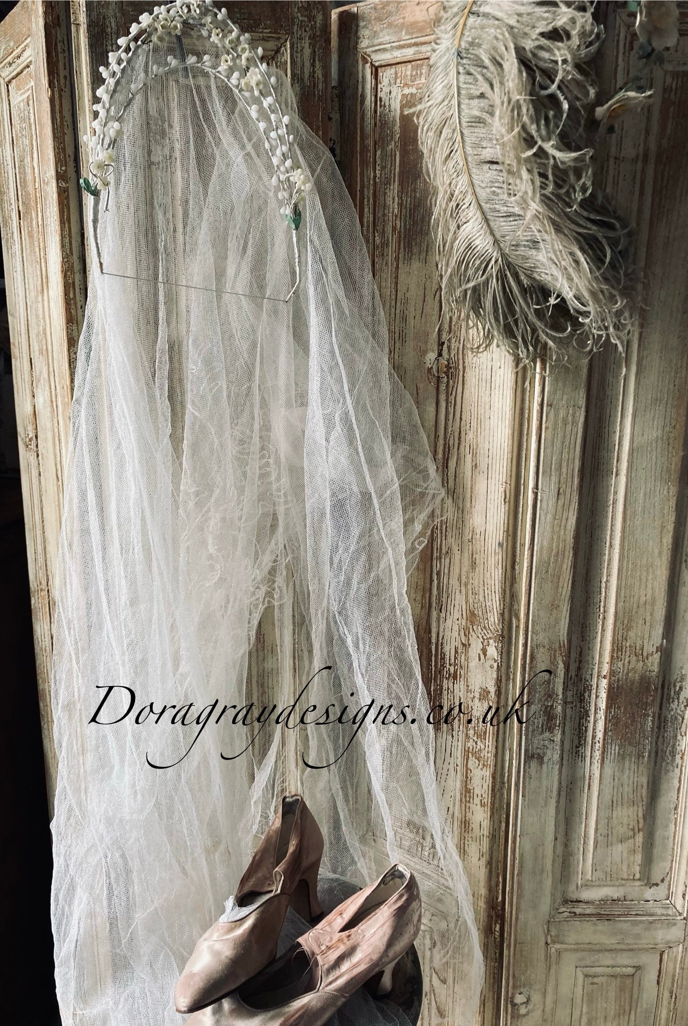 1920s french vintage wedding crown and veil