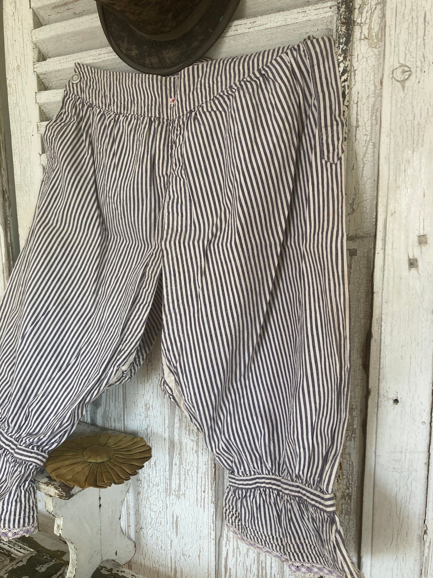 Striped french linen bloomers