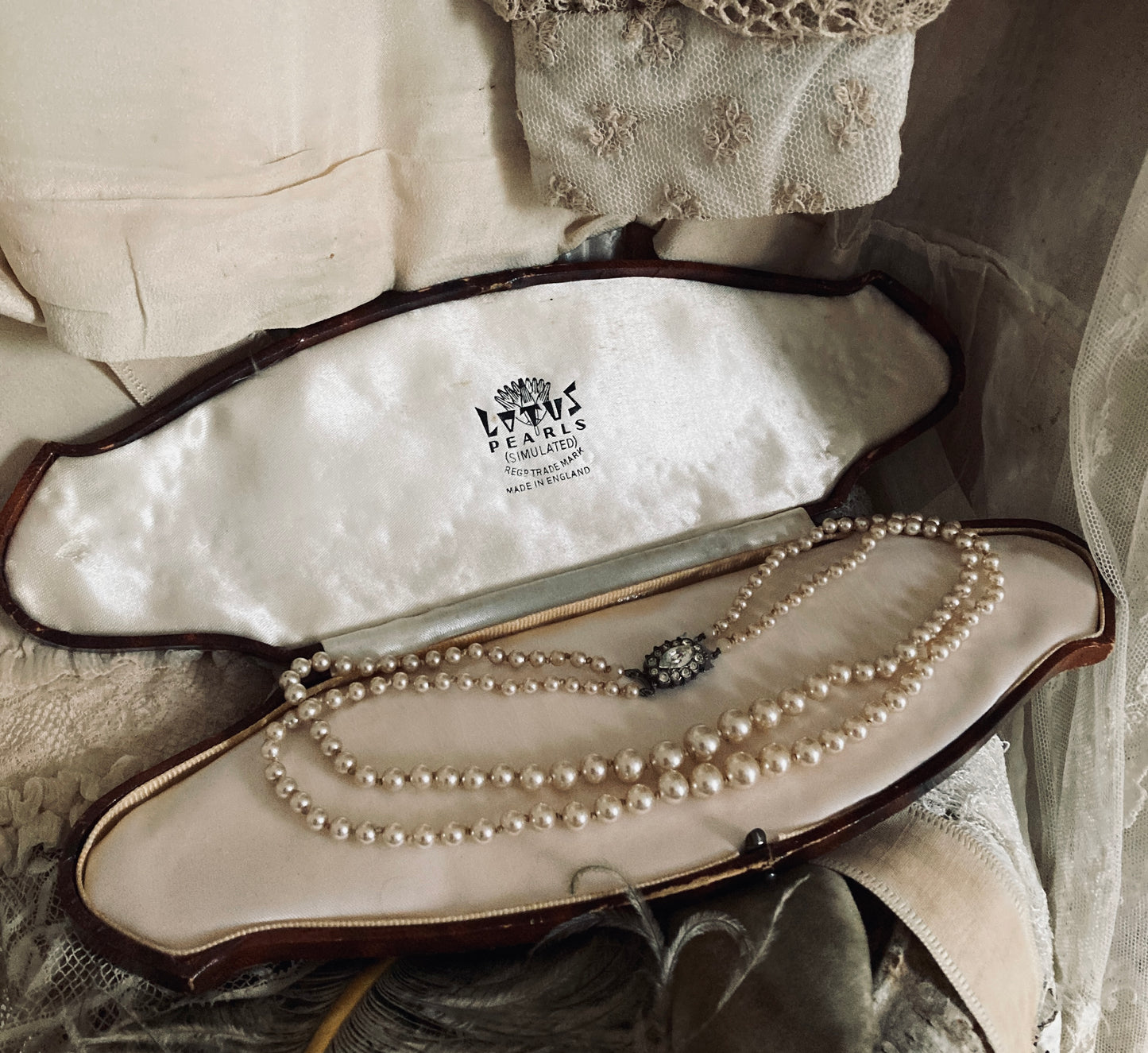 Vintage lotus boxed pearls