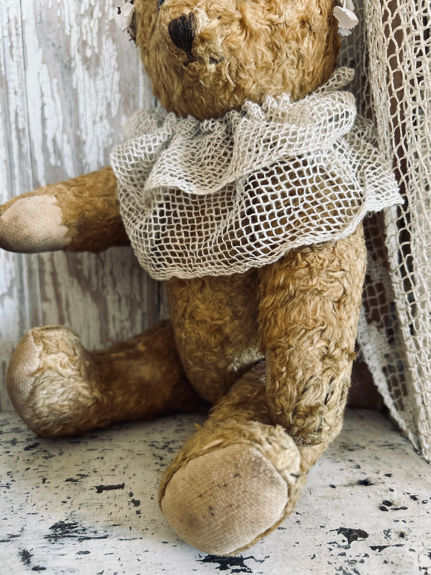 Vintage teddy bear (Mrs Bea)