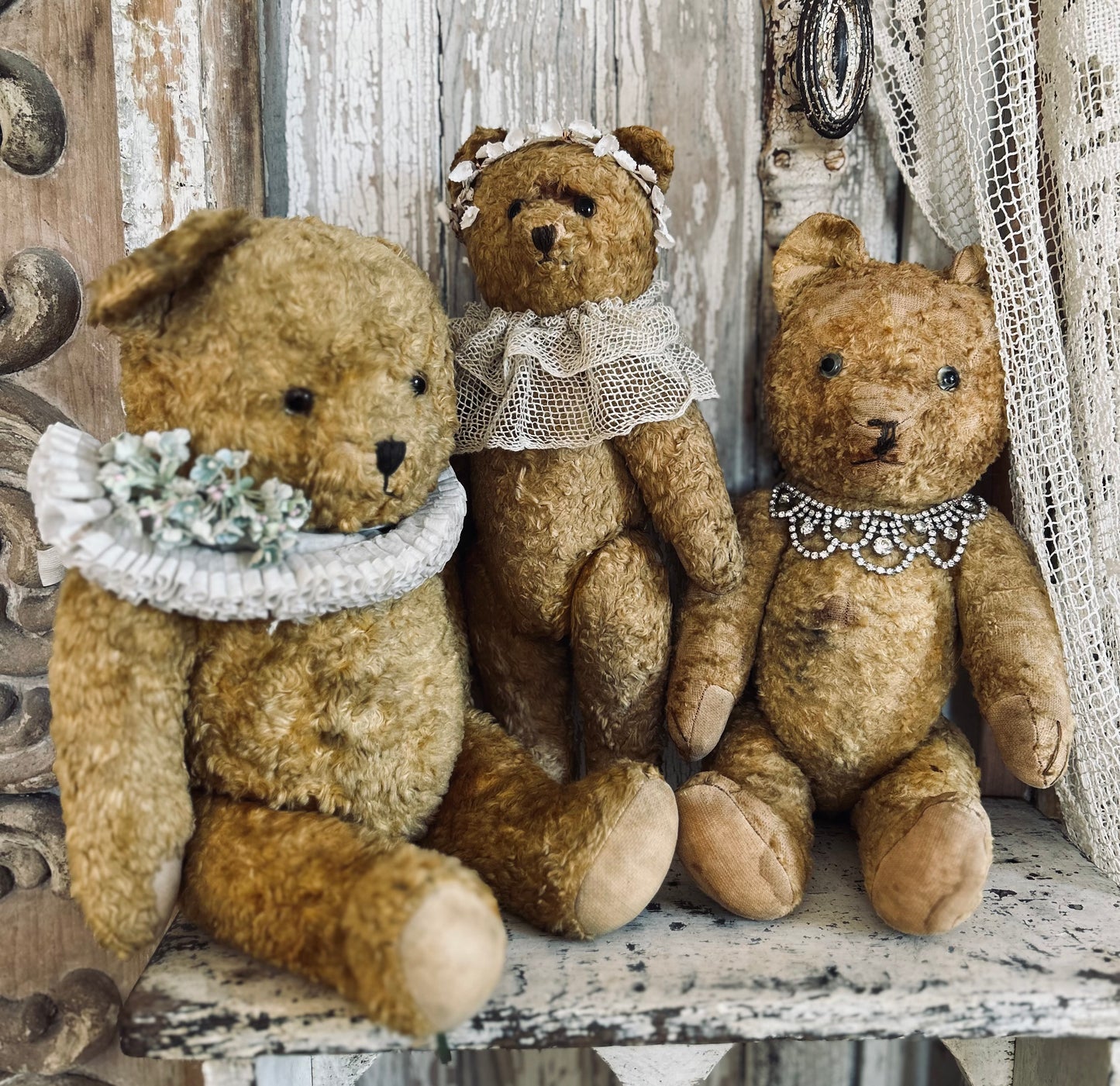 Vintage teddy bear (Bertie)