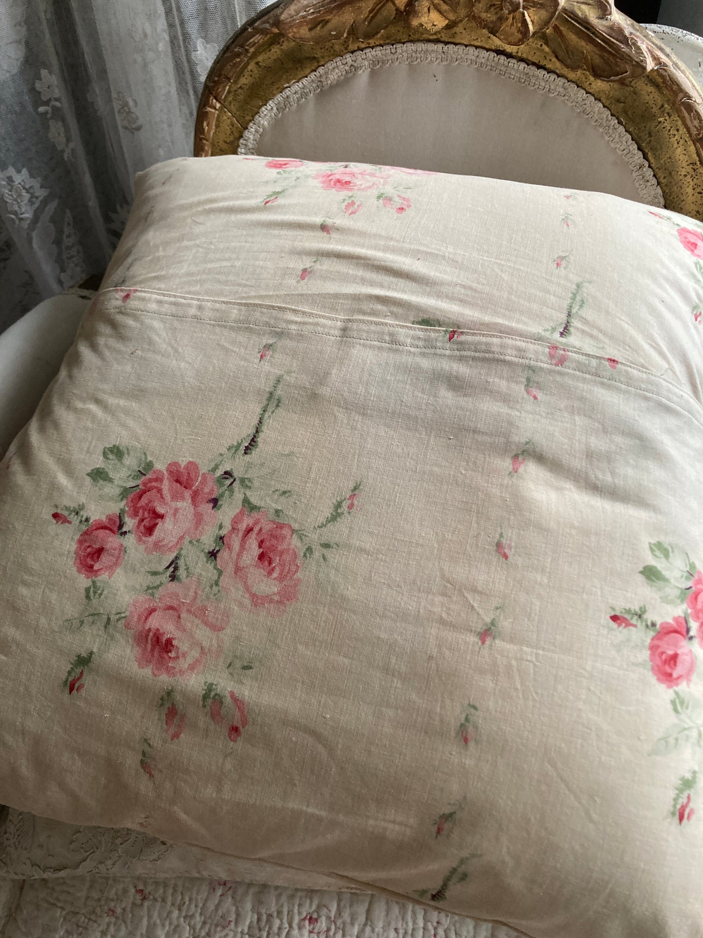 Antique french roses textile cushion