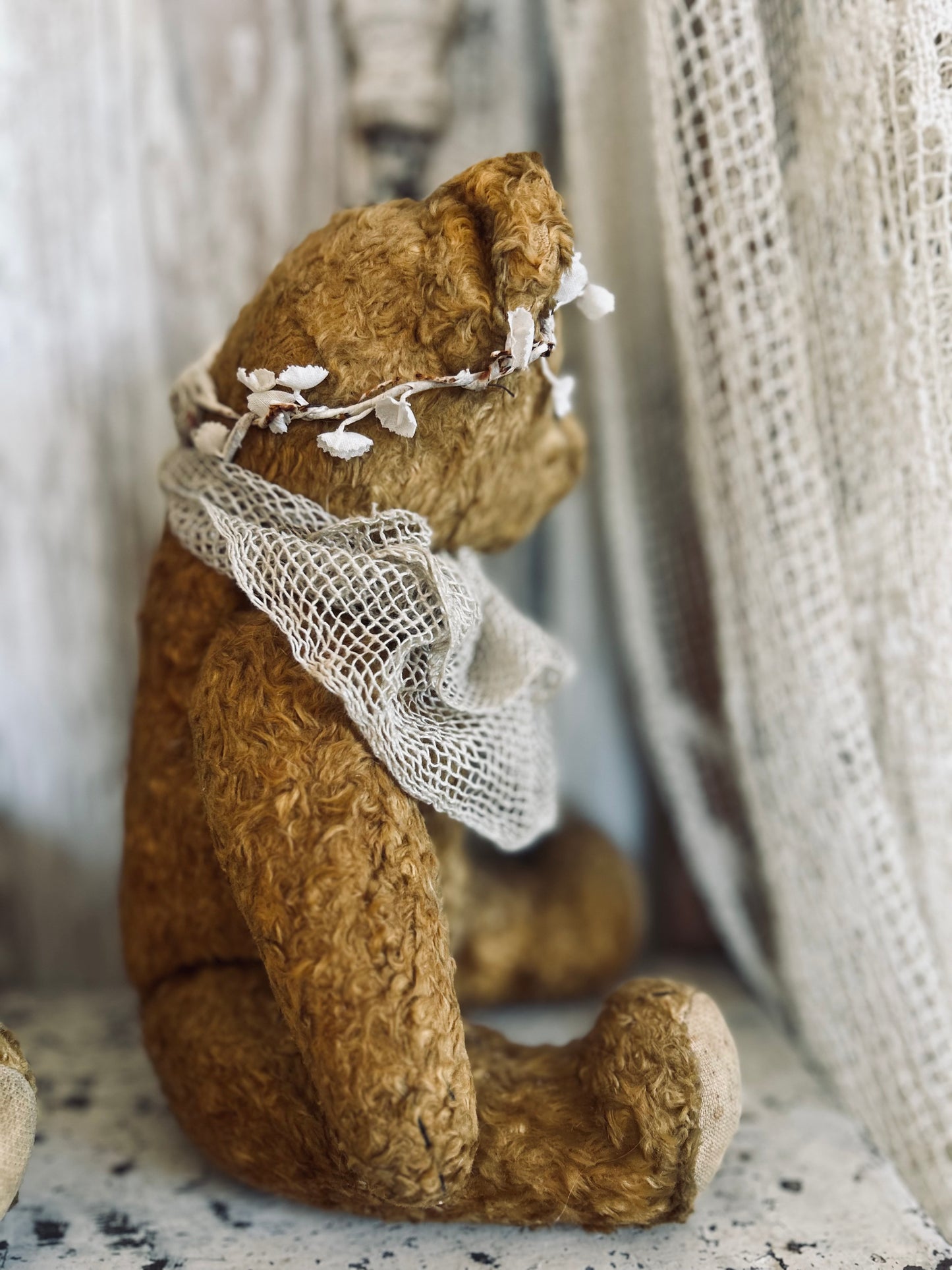 Vintage teddy bear (Mrs Bea)