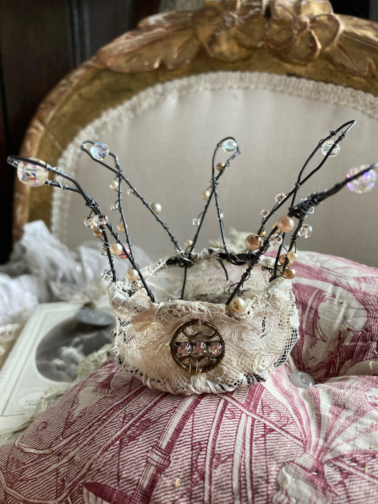 Shabby coronet number 4