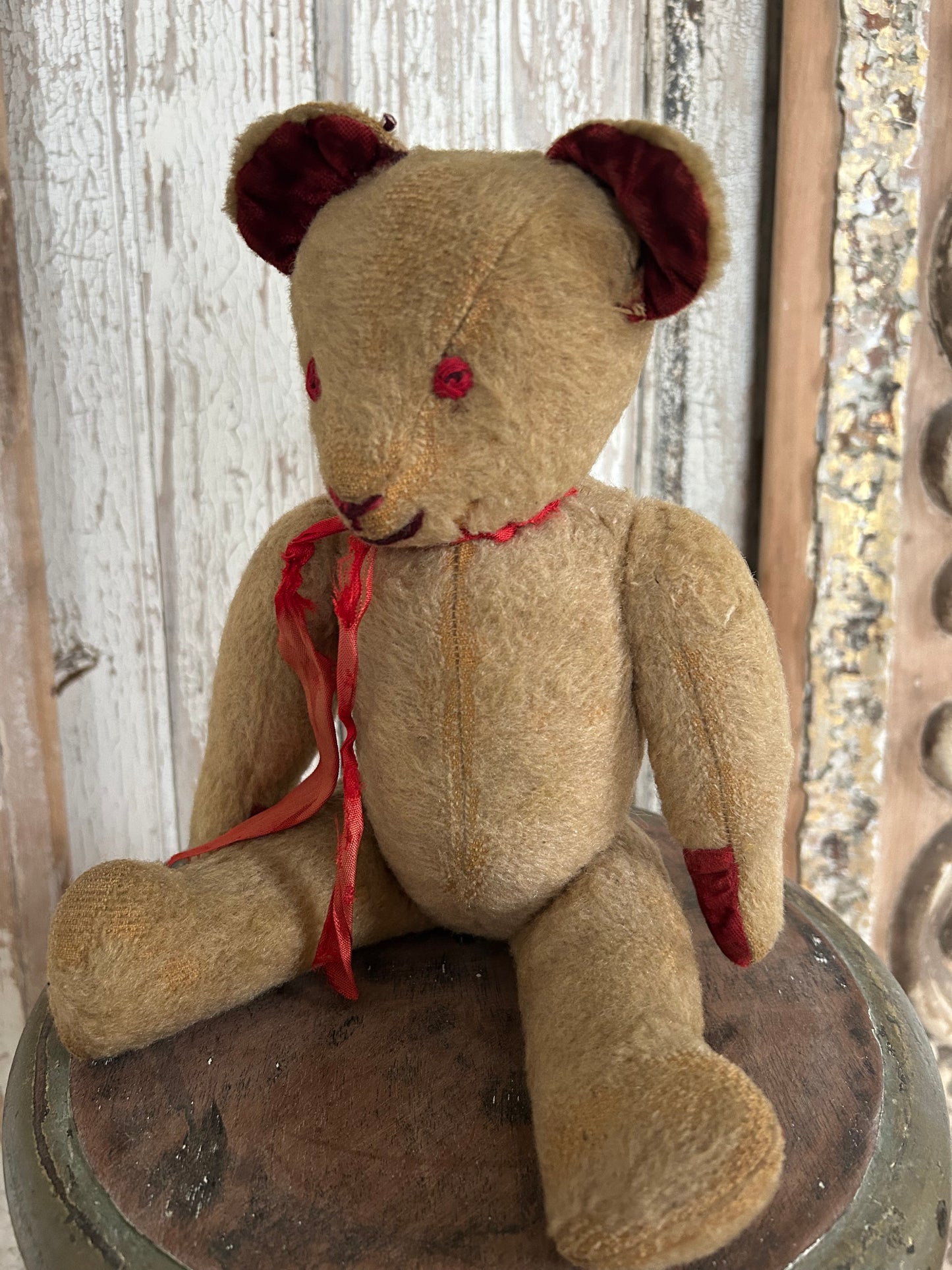 Vintage teddy bear, Mr Rouge