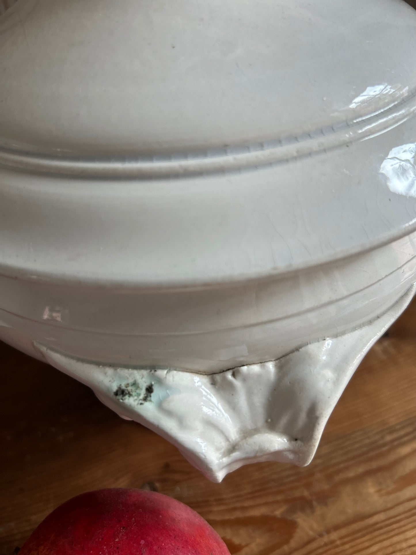 Old white french soupier