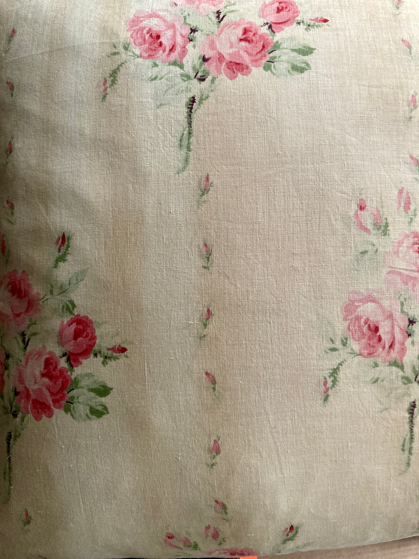 Antique french roses textile cushion