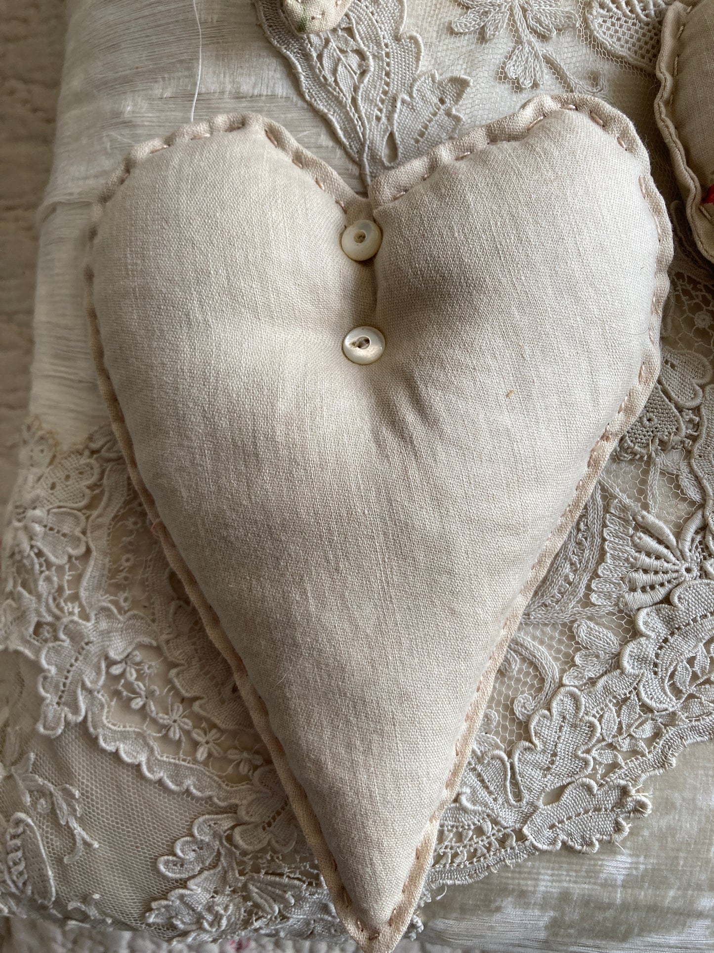 Antique french roses heart number 1