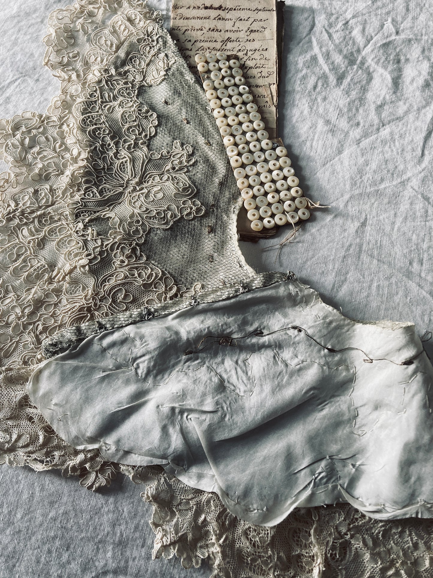 French metal wirework lace collar