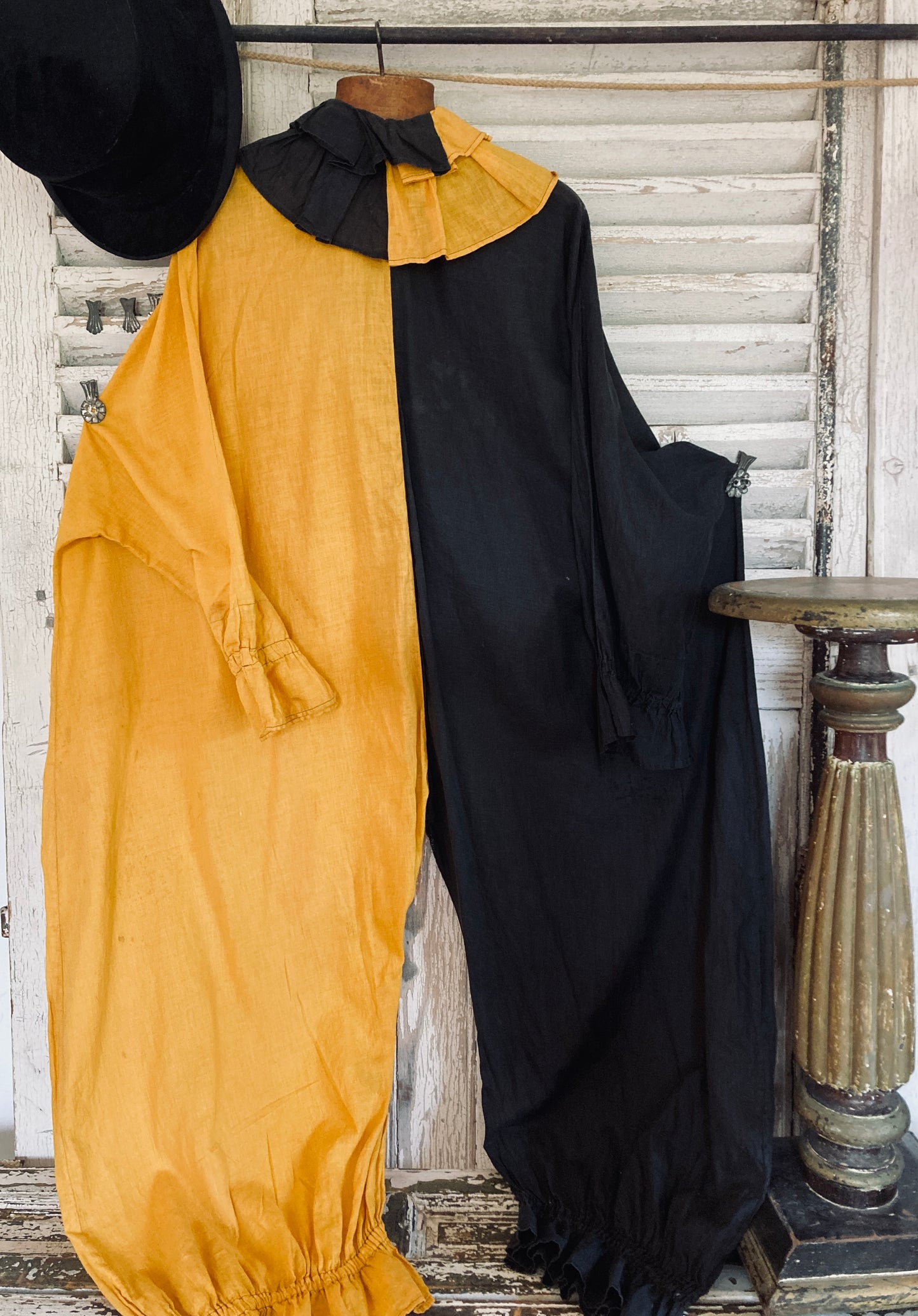 1930s costume