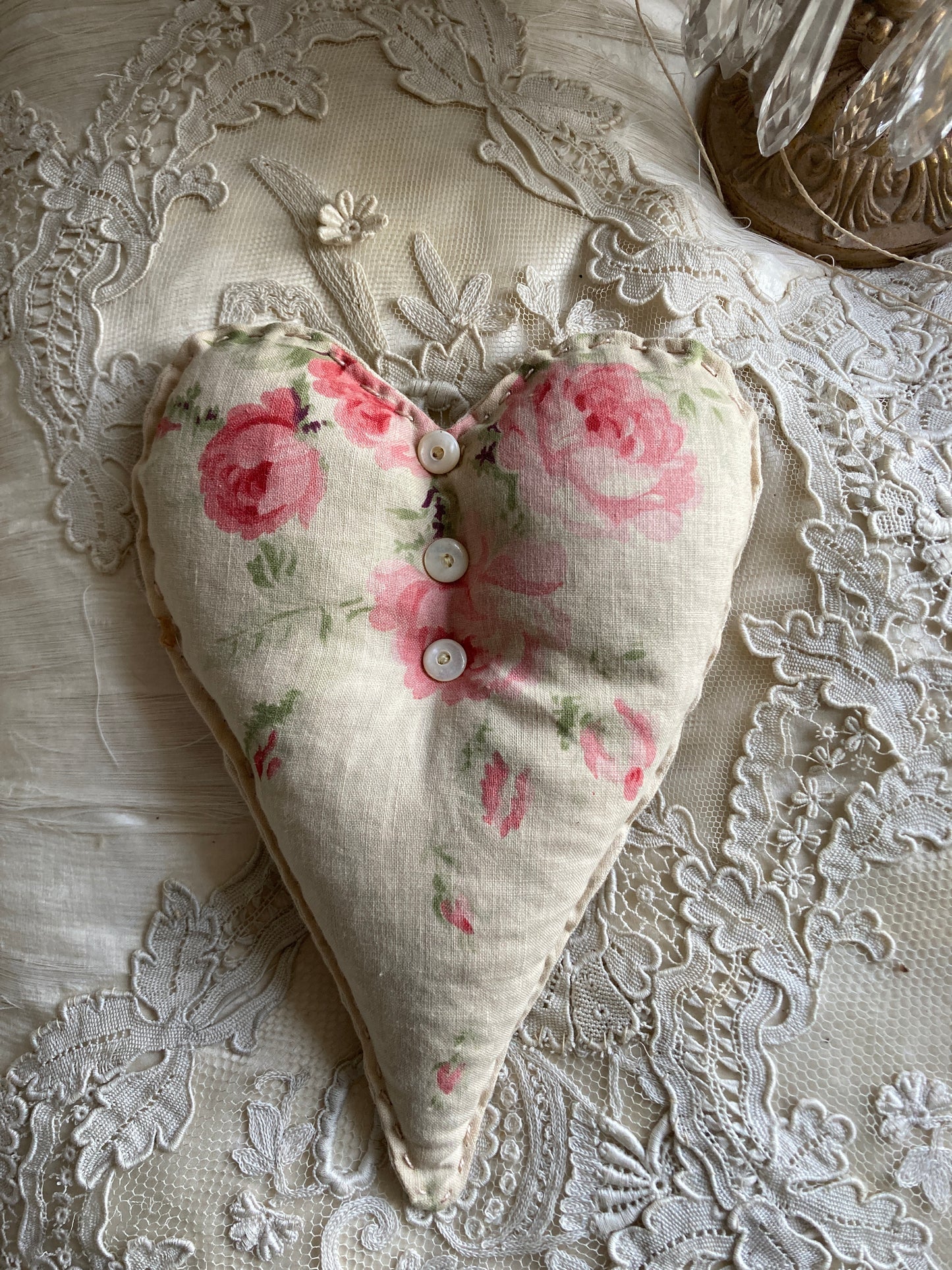 Antique french roses heart number 2