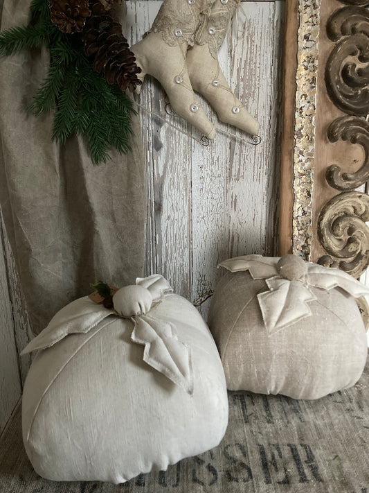 Large Christmas Figgy puddings.