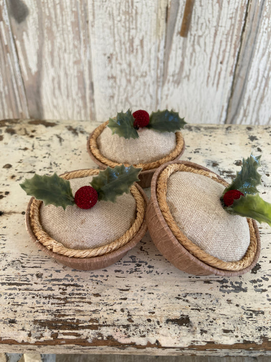 Trio of Christmas mince pies.