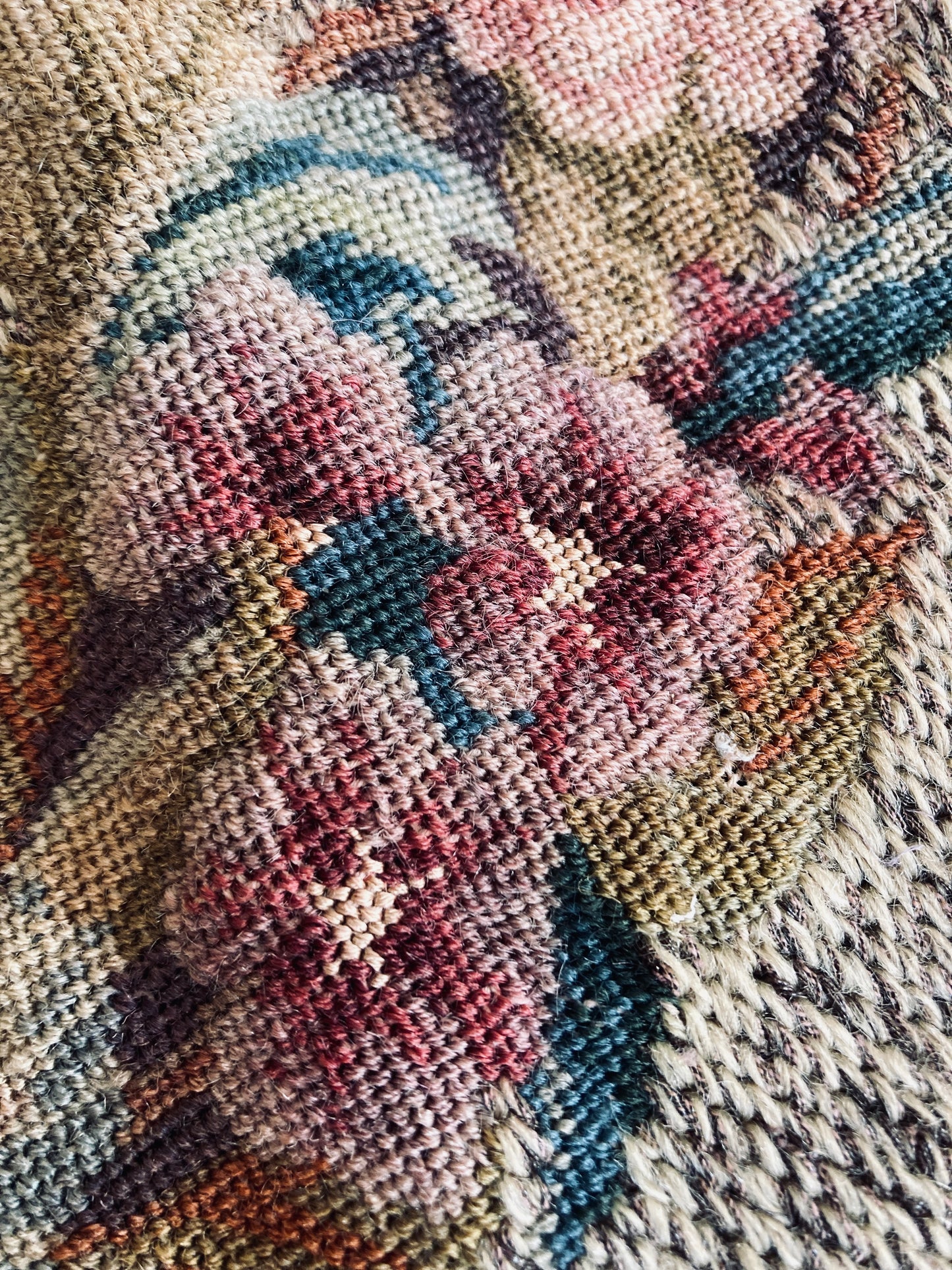 Glorious fine tapestry and crochet lace panelled table covering.