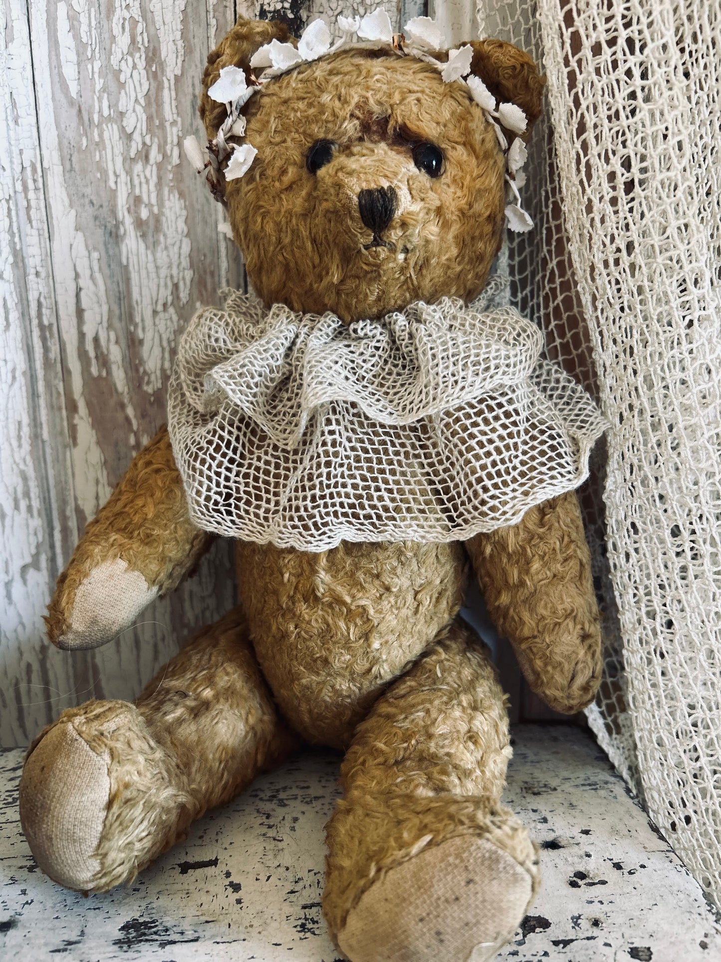 Vintage teddy bear (Mrs Bea)