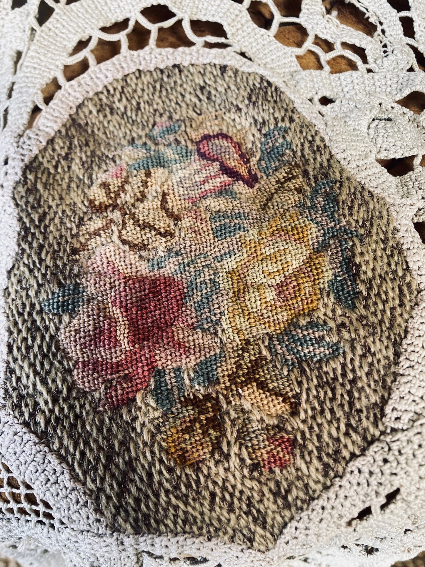 Glorious fine tapestry and crochet lace panelled table covering.