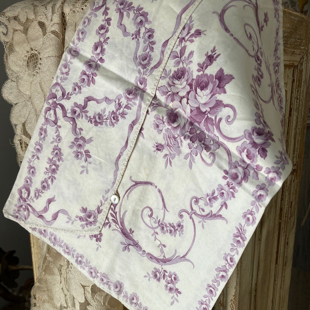 Edwardian glazed cotton Lingerie case