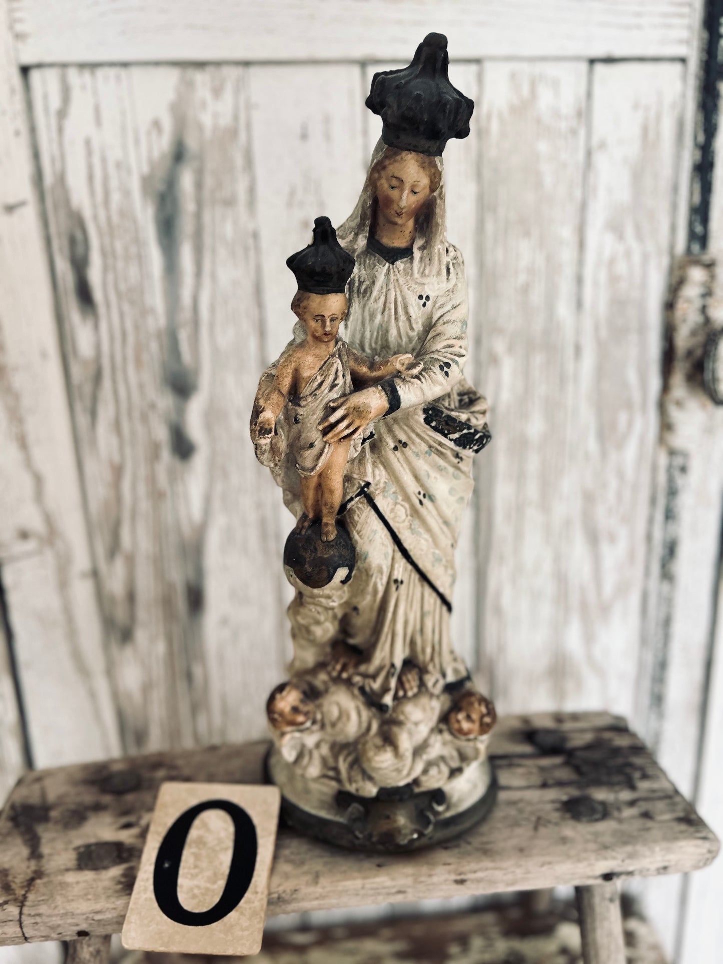 A stunning Madonna and child religious statue.