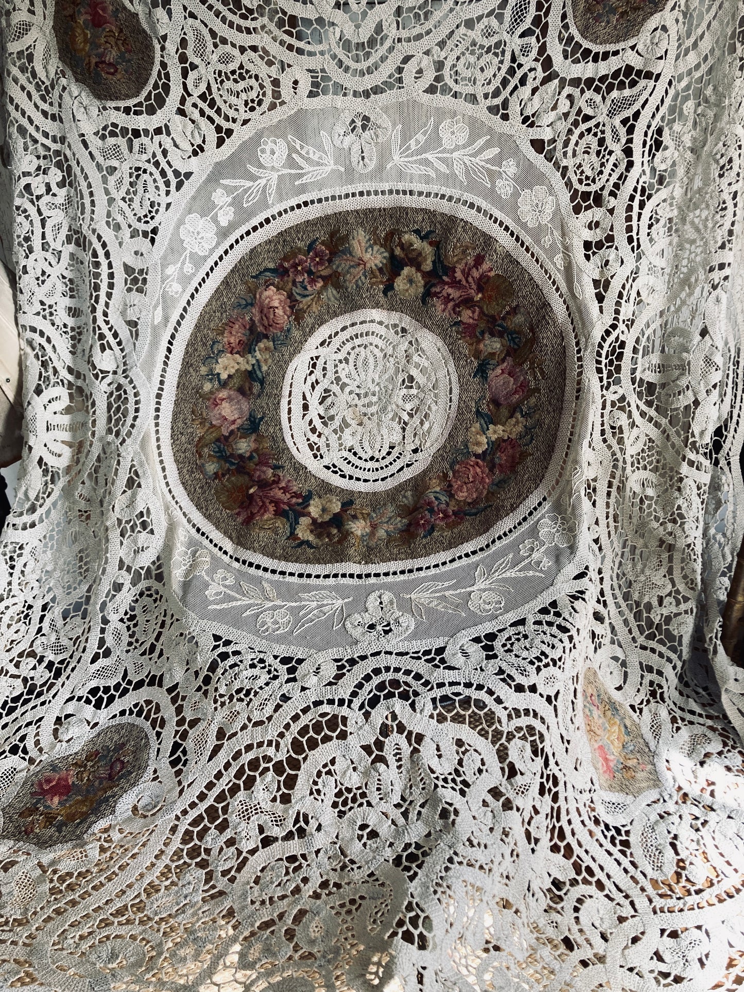 Glorious fine tapestry and crochet lace panelled table covering.