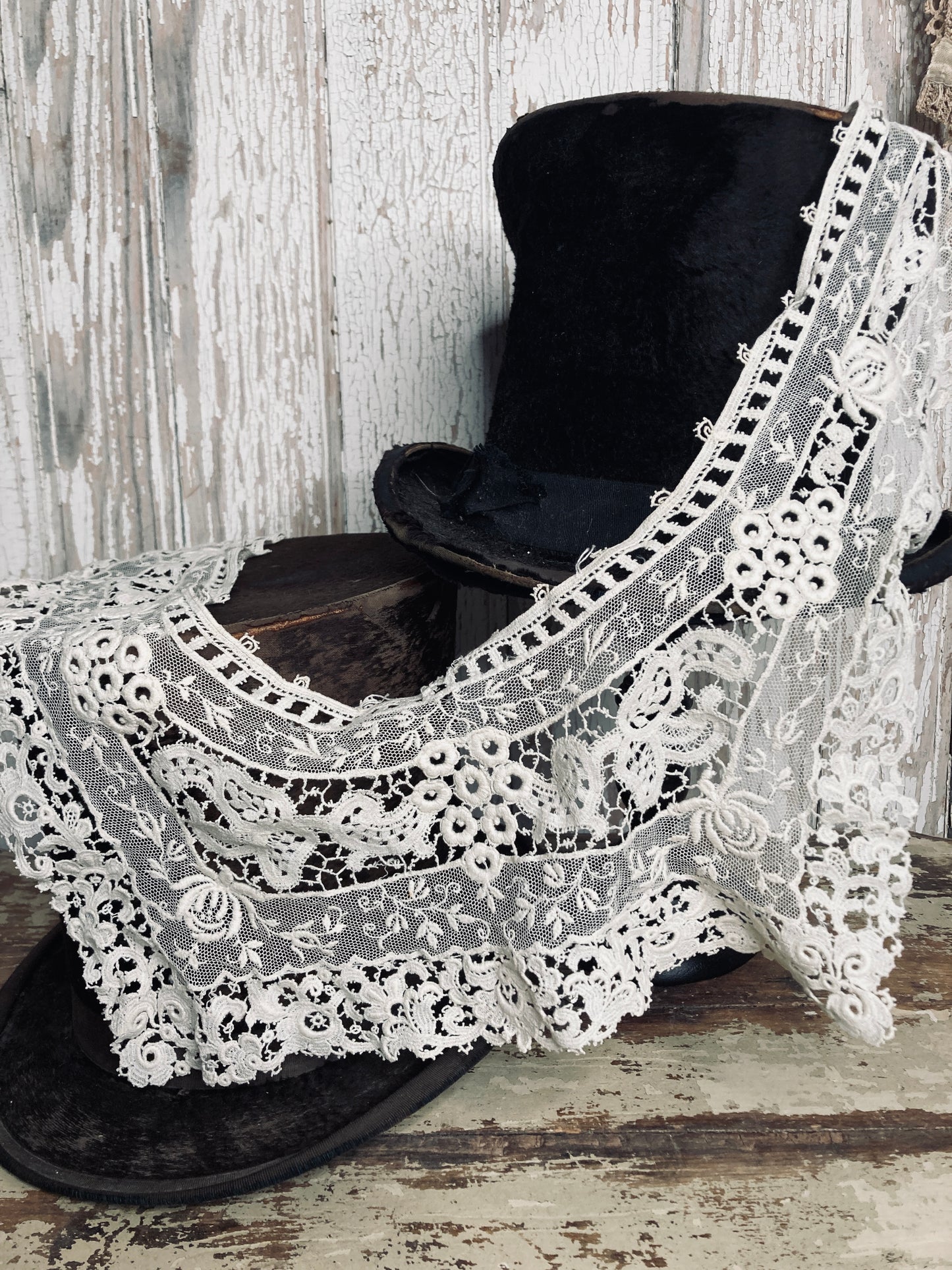 White antique lace collar