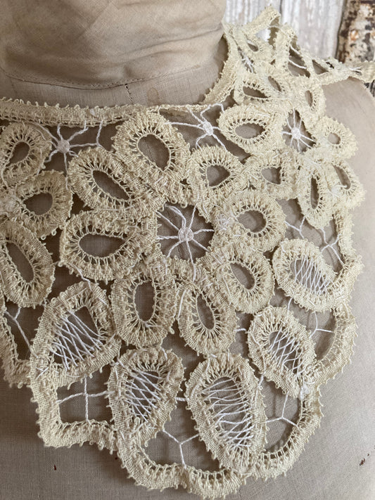 Tape lace collar