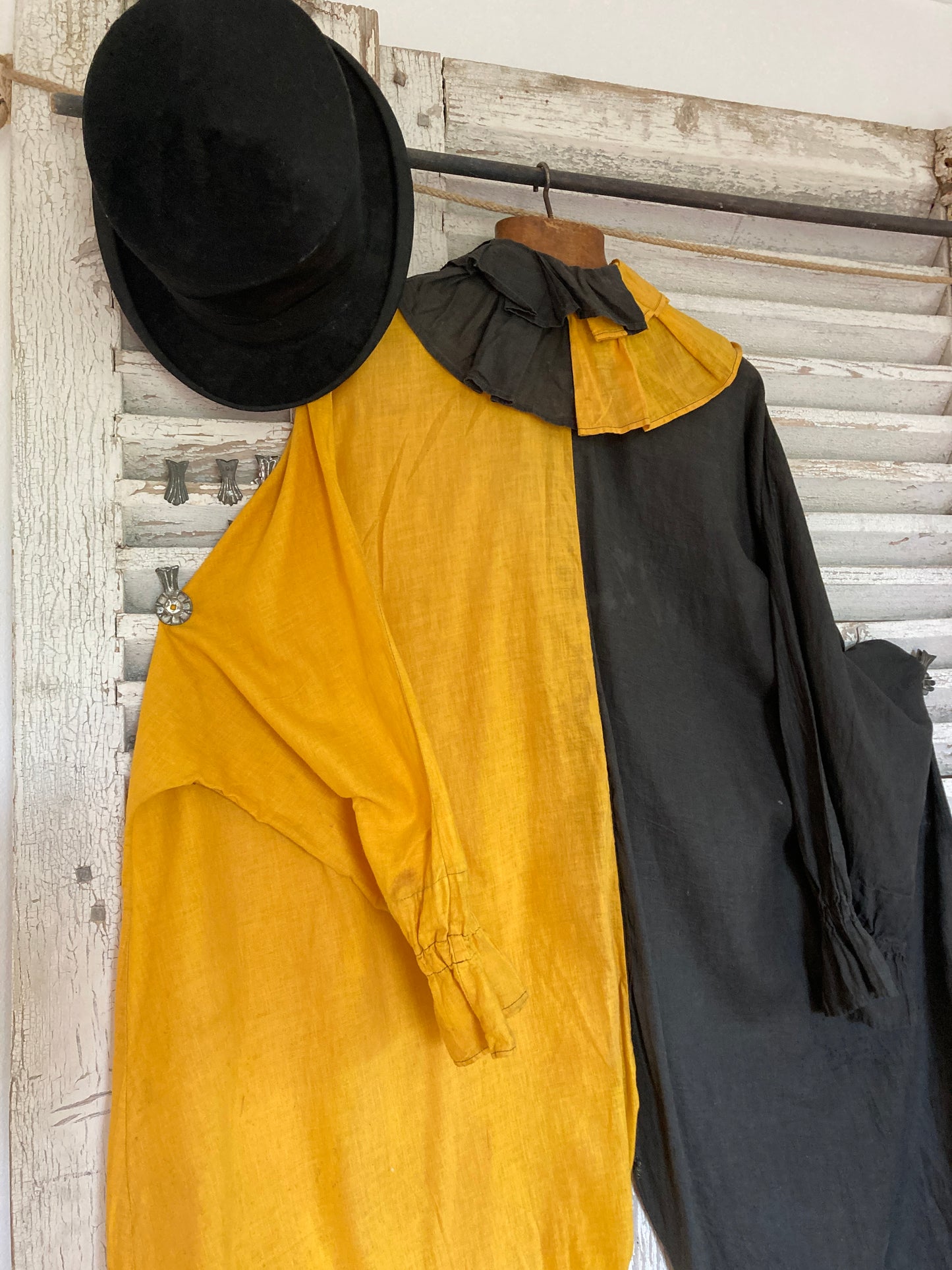 1930s costume